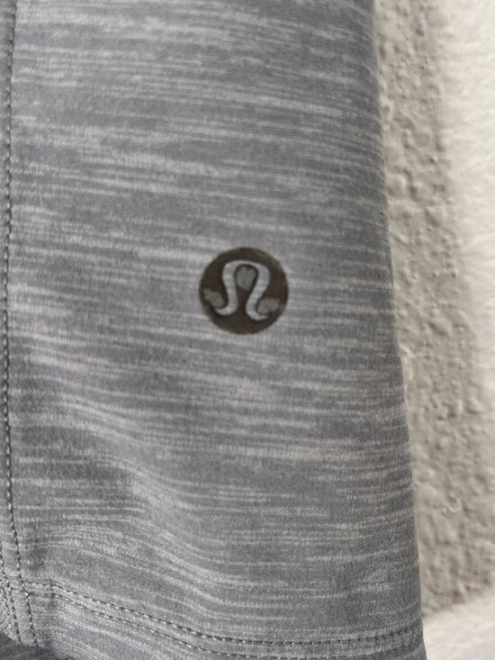 Lululemon Mens Heather Gray 7" Pace Breaker Shorts M7AB0S Size Small - Picture 3 of 5